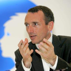 范易谋:我并不后悔与宗庆后的合作-人物访谈-中