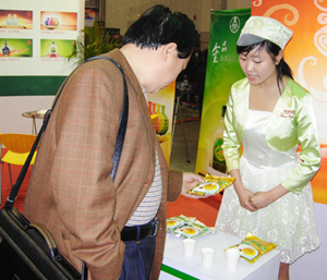 竹海高科竹荪延伸产品春交会上受青睐-糖酒会