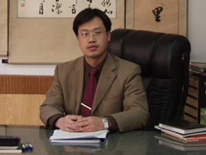 闫治民