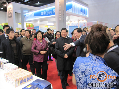 衢州学院_衢州人均饮奶量(2)