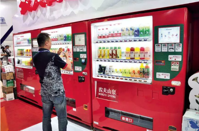 中国人均gdp10000_刘世锦：中国人均GDP还不到1万美元绝不能自傲