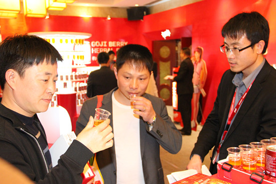 网球明星李娜代言 杞动力枸杞植物饮料畅销全