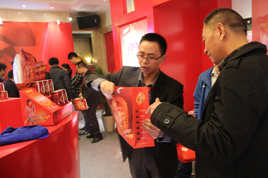 网球明星李娜代言 杞动力枸杞植物饮料畅销全